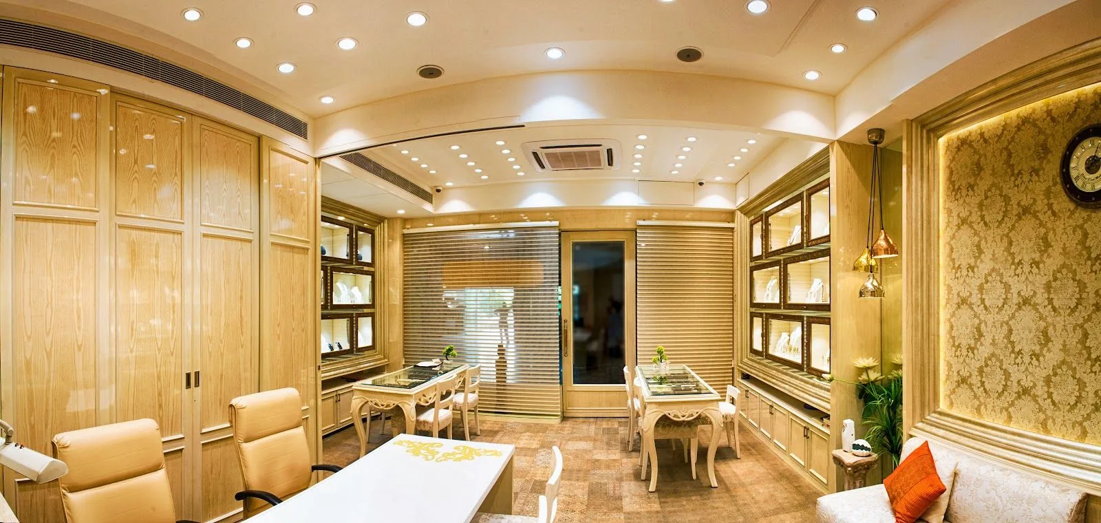 Meera Jaipur - Best 925 Silver Jewellery Shop in Jaipur