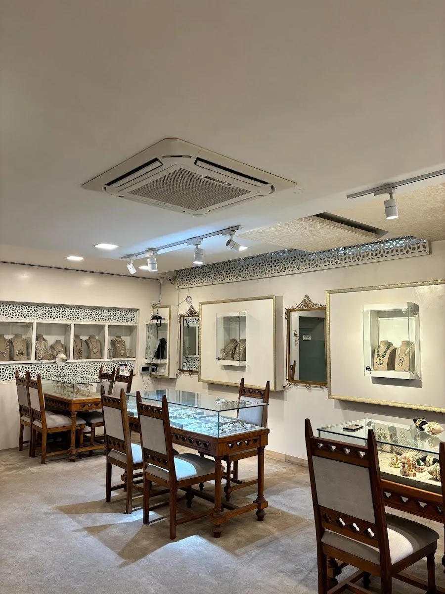 Aynoor Jaipur | Handcrafted Silver Polki Jewellery