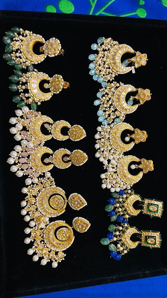 Divsom Jewellers