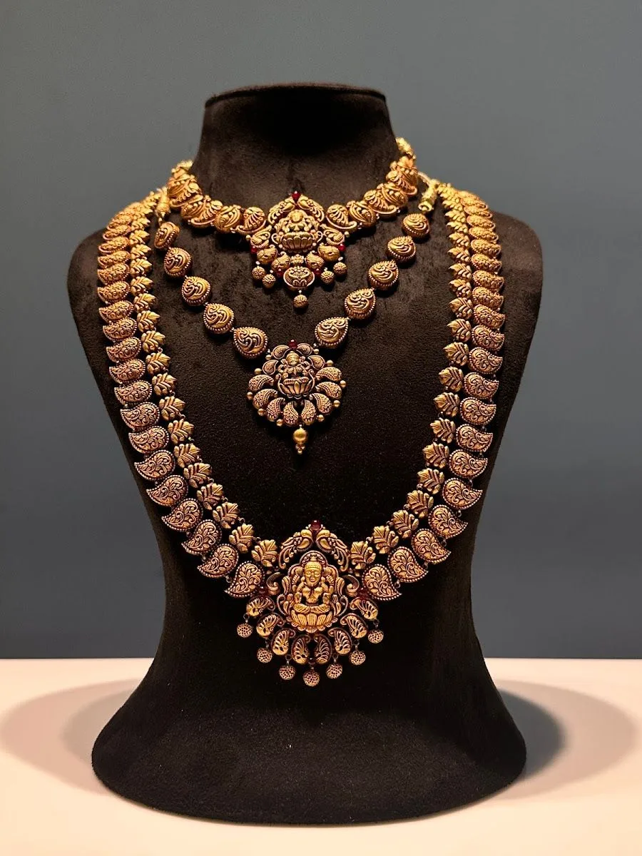 SRK Gold and Diamonds