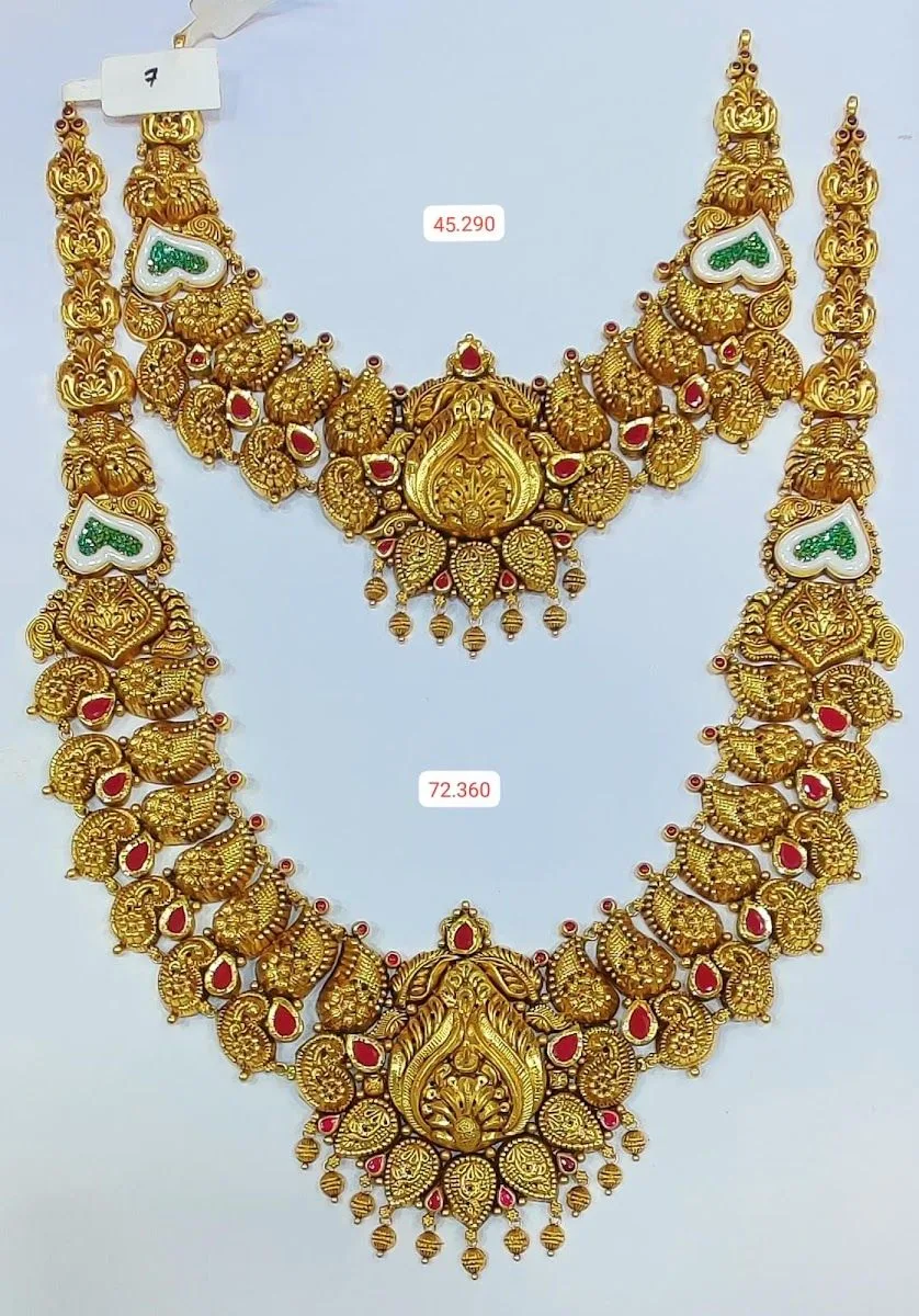 Al Mujeeb Gold &amp; Diamond Wholesale Jewellery - Branch of Al Muqtadir Group