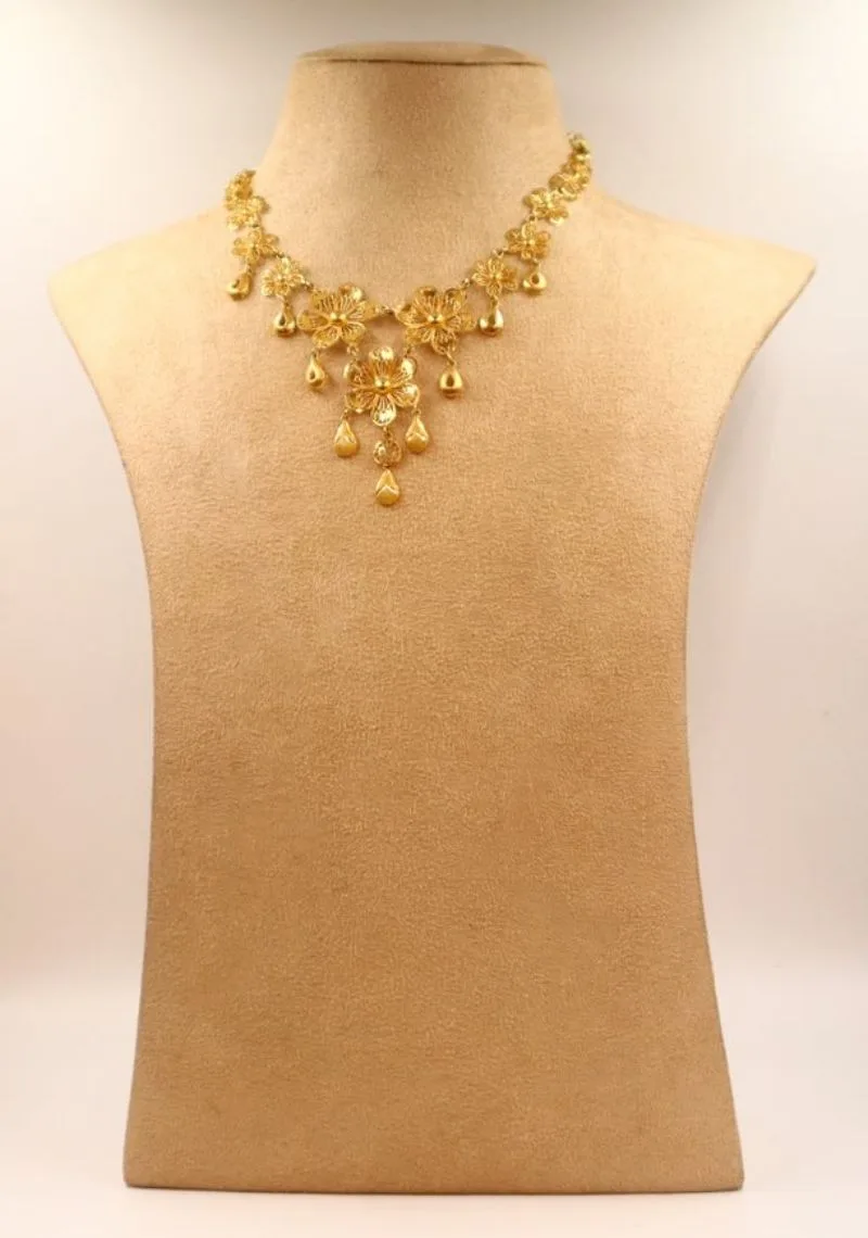 Al Mujeeb Gold &amp; Diamond Wholesale Jewellery - Branch of Al Muqtadir Group