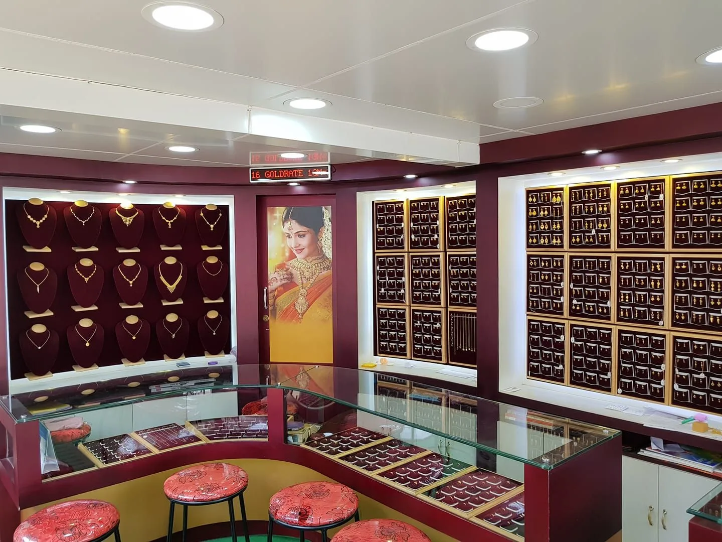 Thekkekara Gold Palace Jewellery Gold &amp; Diamond