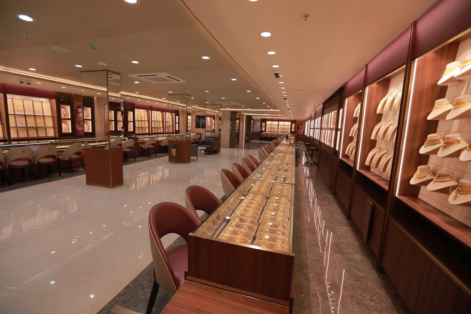 Malabar Gold And Diamonds oppanakara