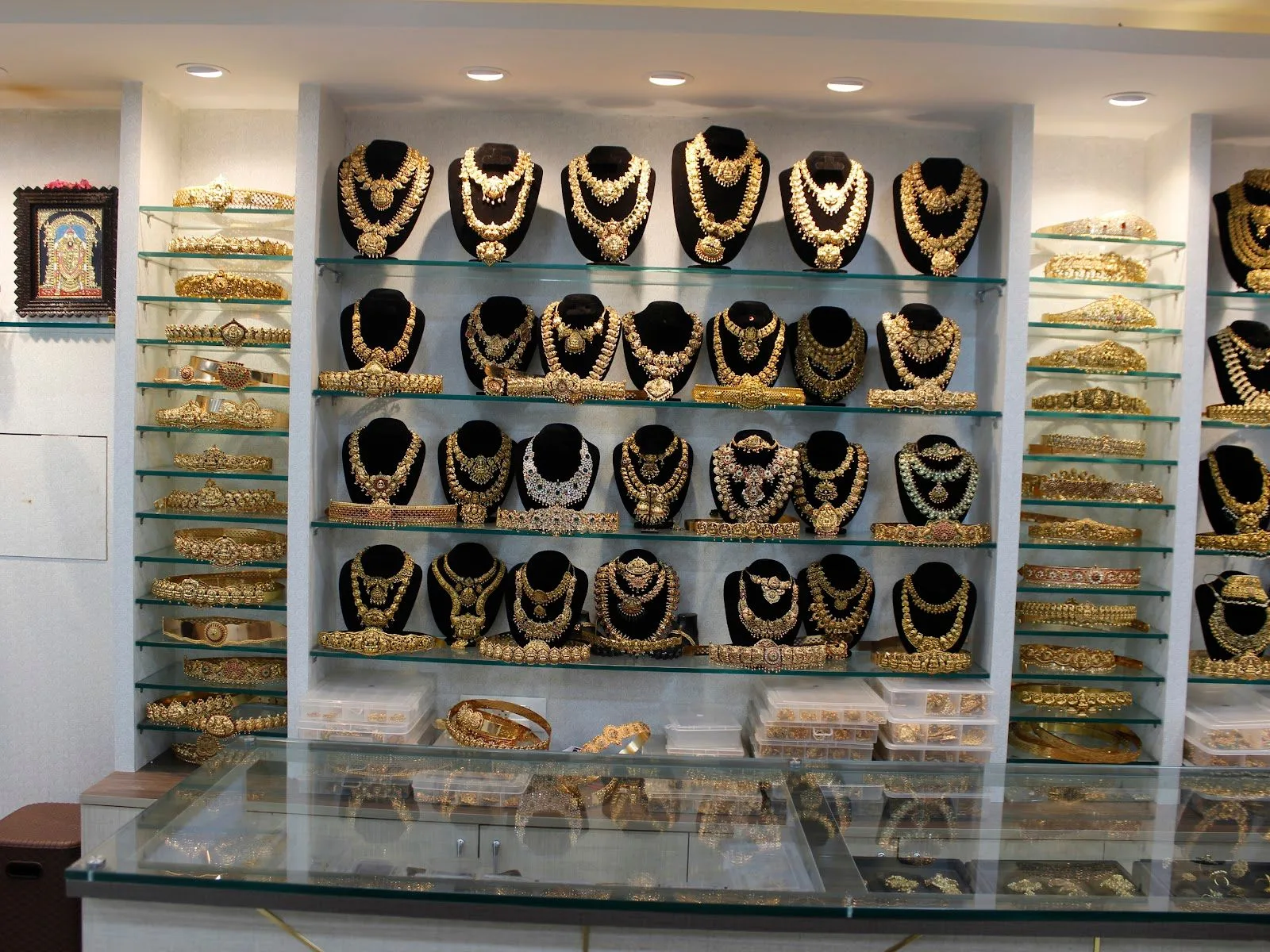 Vishruthi Jewel Palace