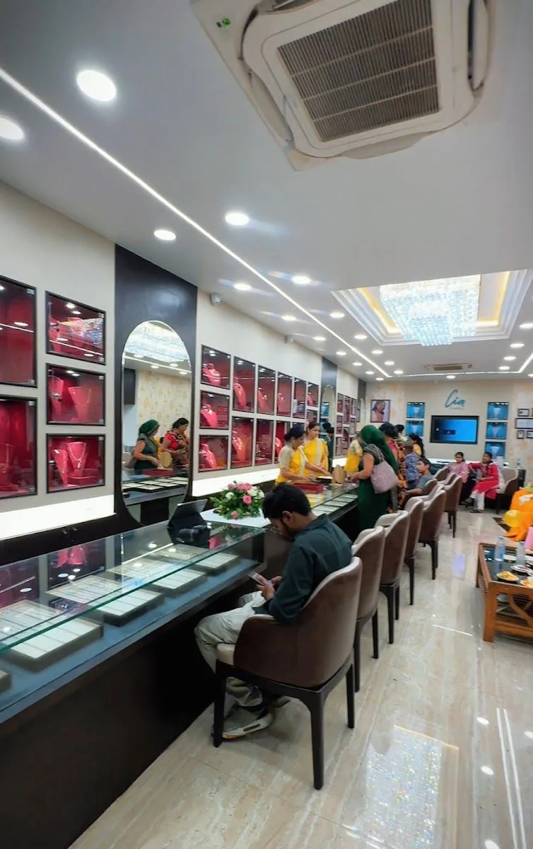 Swarnim Gold and Diamonds - Lucknow