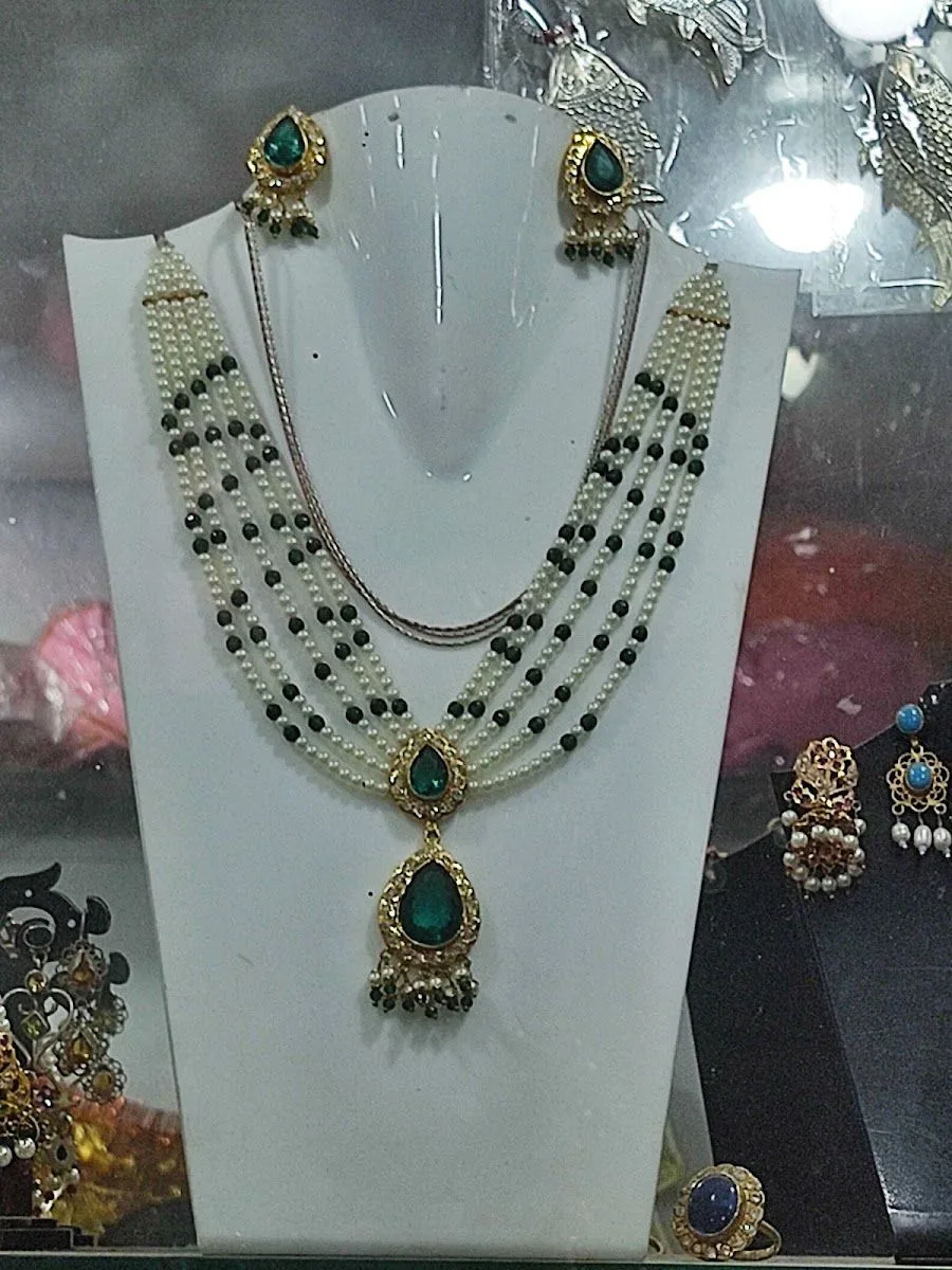 Baquar &amp; Sons Jewellers
