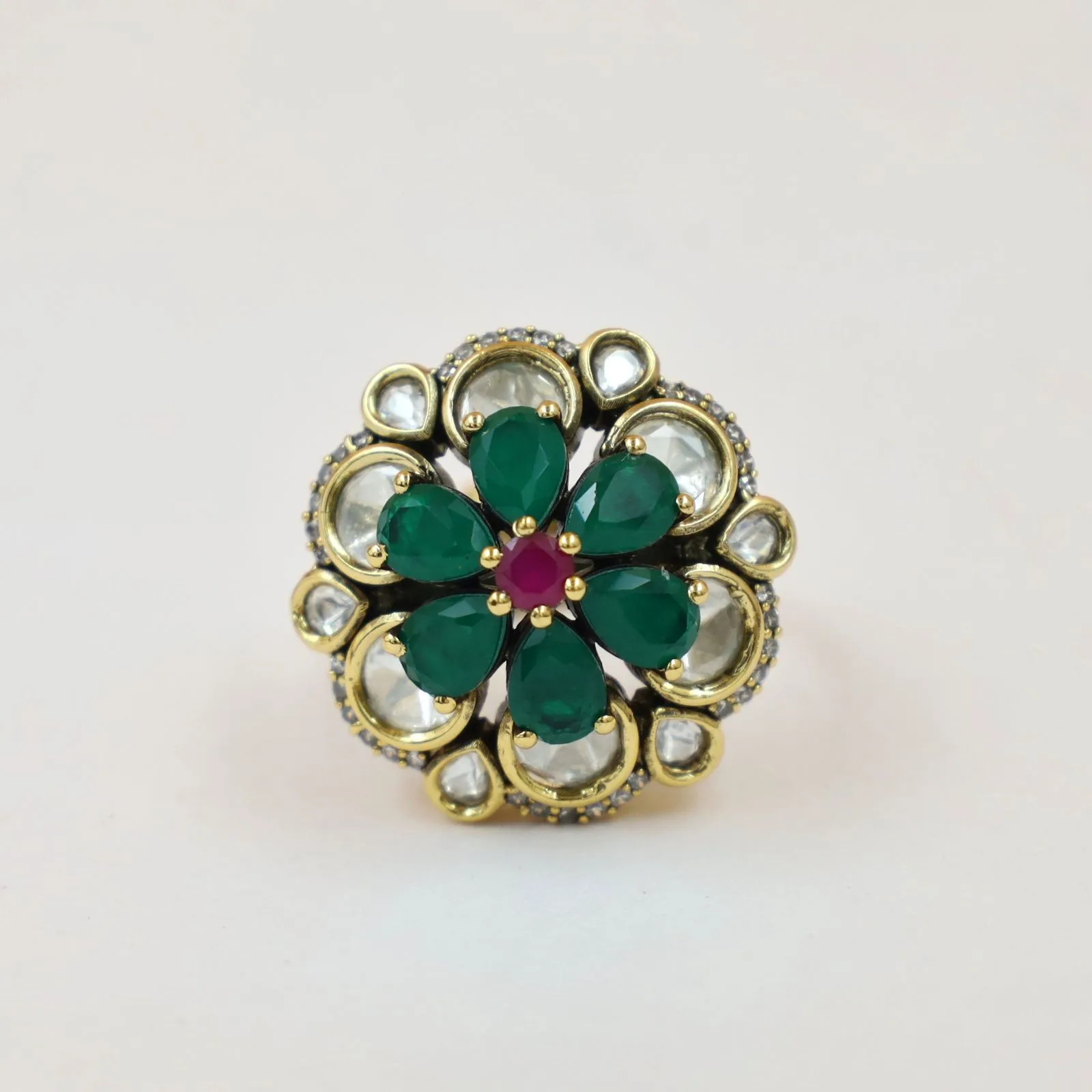 Kundan Ring 20512-68