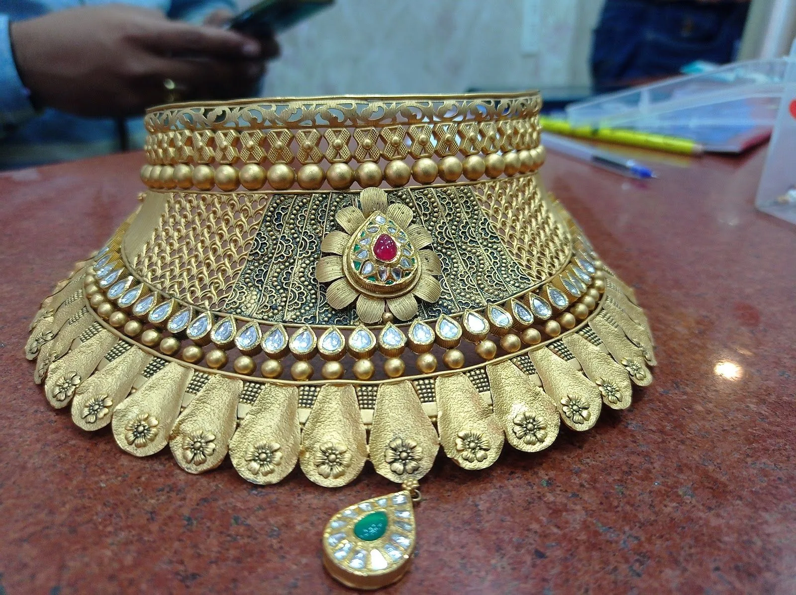 DEV Shree Jwellers- best jewellery shop Nanda nagar indore