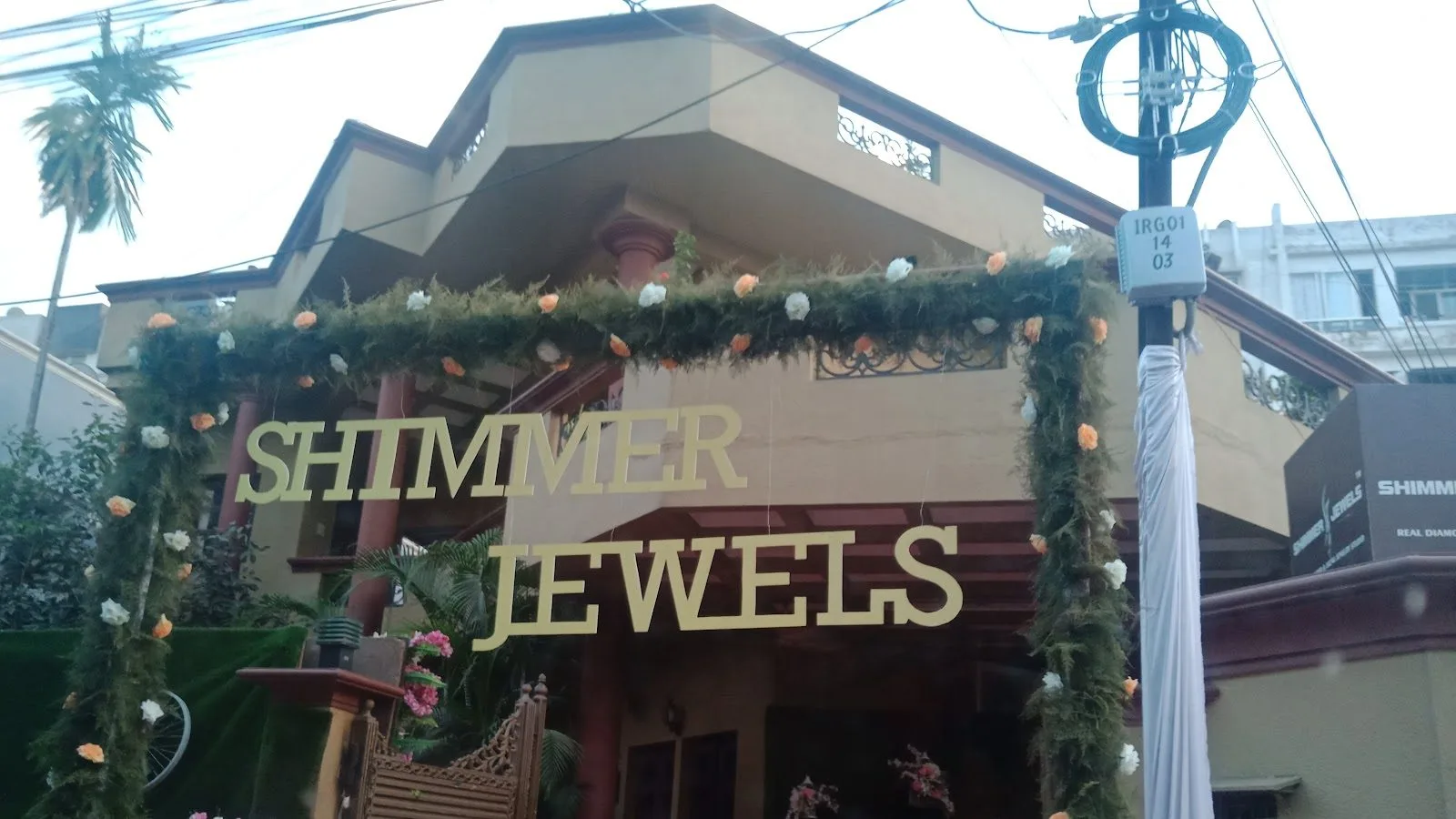 Shimmer Jewels