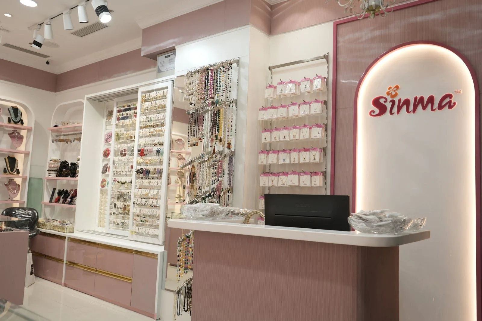 Sinma Fashion Jewellery – DB City Mall, Bhopal