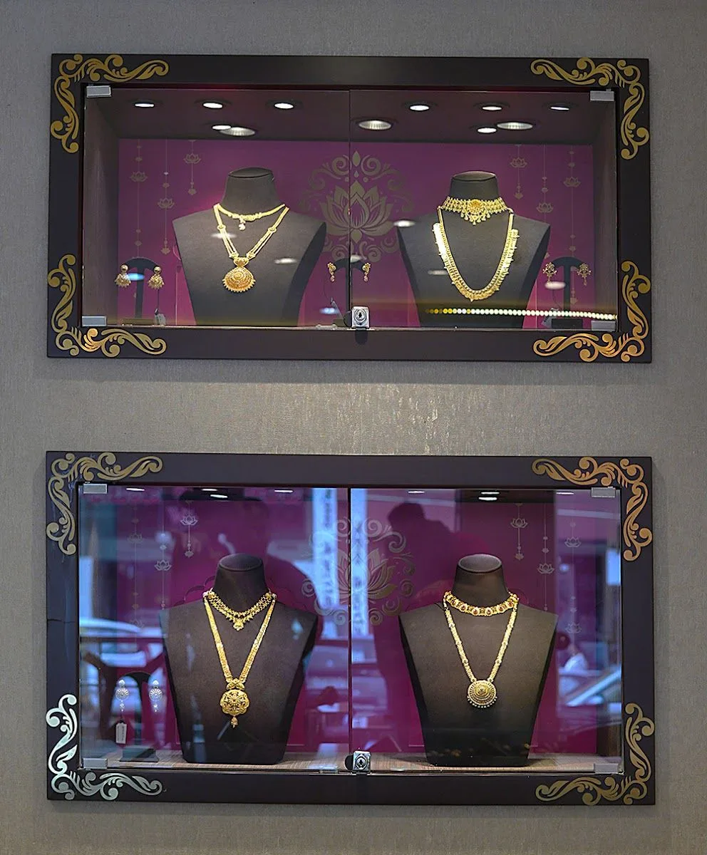 Reliance Jewels - Devaraja Mohalla, Mysuru