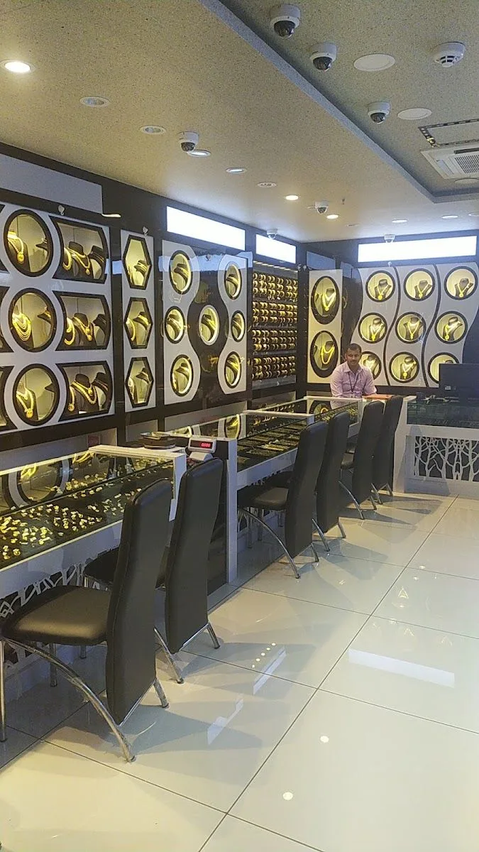 Chemmanur international jewellers (boby)