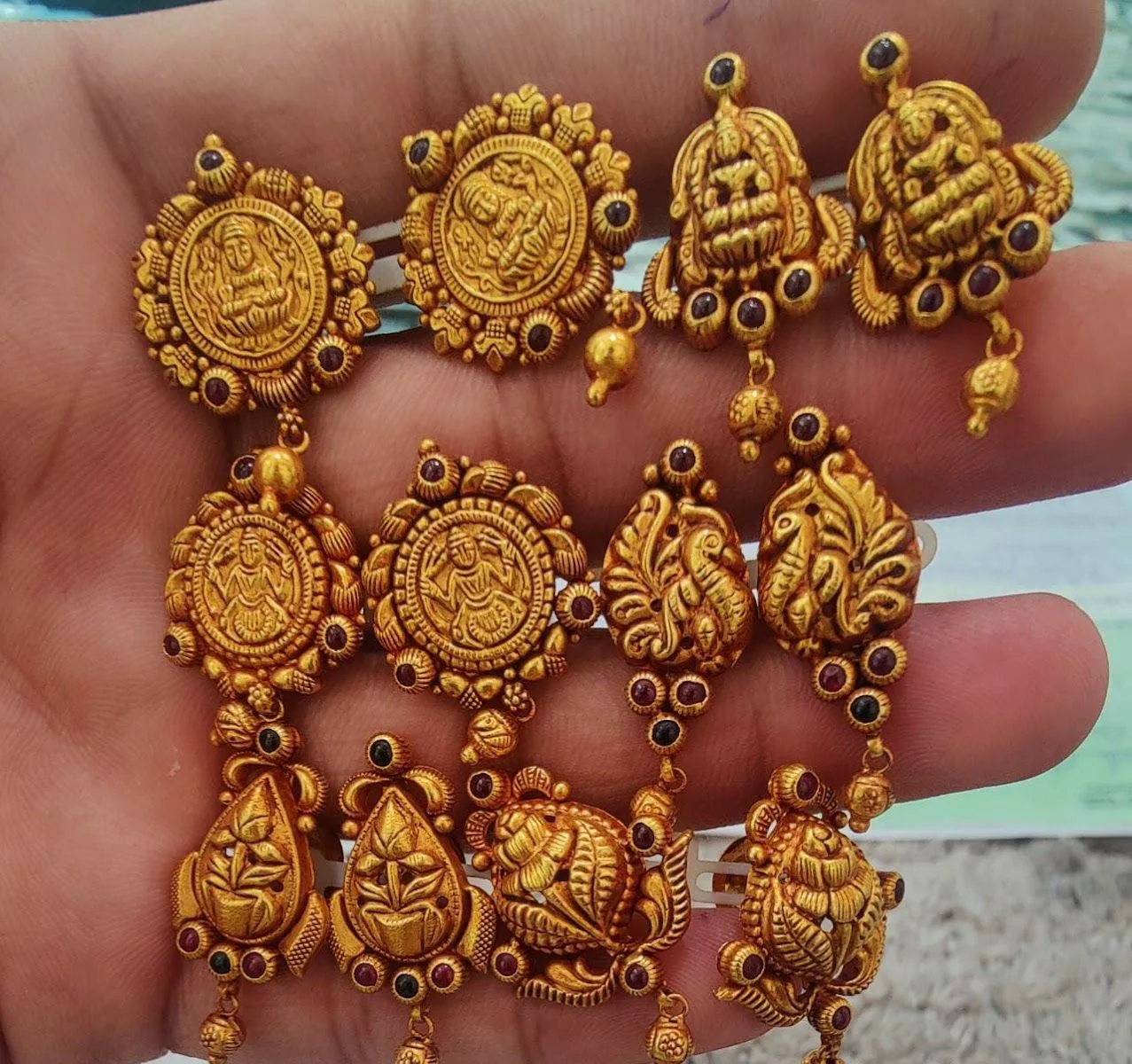 Navarathna Jewellers