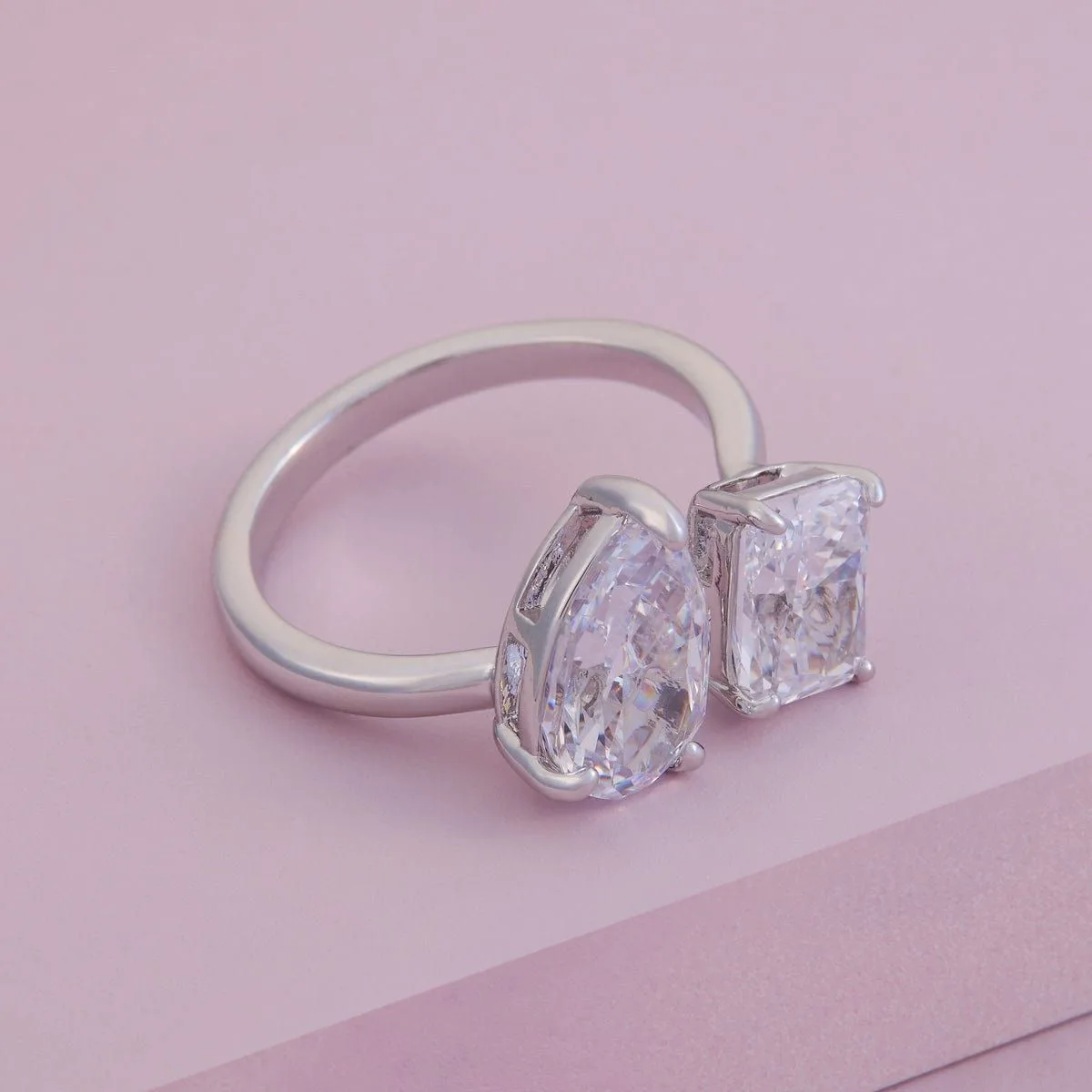 Trendy Finger Ring 190053