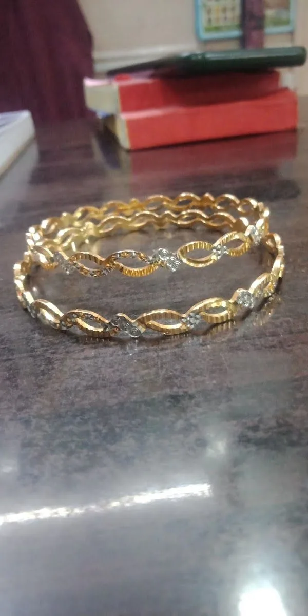 Sri Sai Datta Bangles