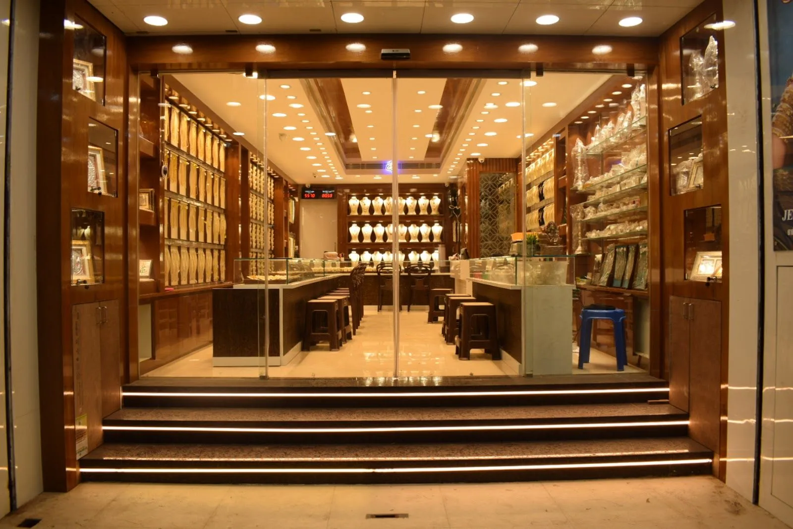 VKL Jewellery Mart