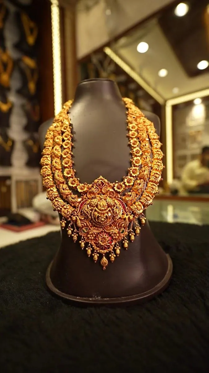 Jothimani Jewellers | Best in Madurai Antique design | customize Design Gold Jewellers