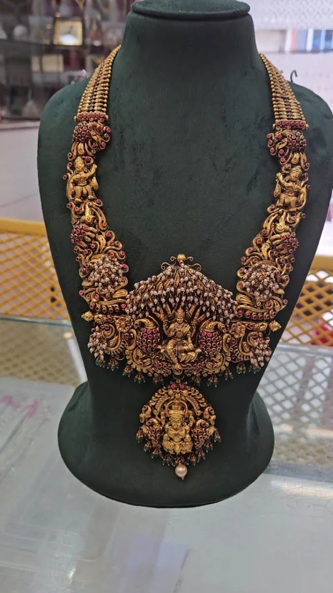 Sri Santha Jewellers
