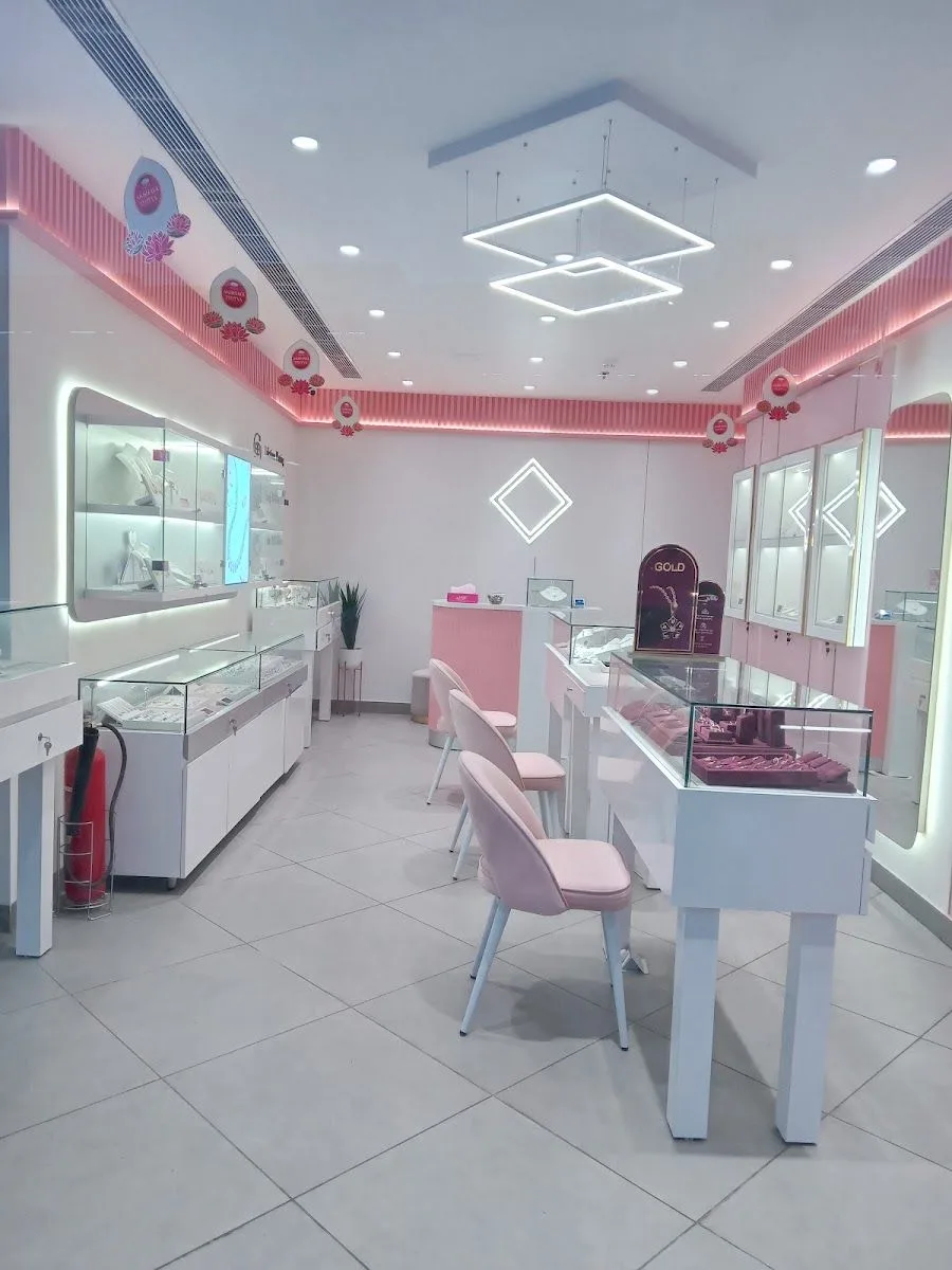 GIVA Silver &amp; Gold Jewellery | MGF Metropolitan Mall | Lab Grown Diamonds