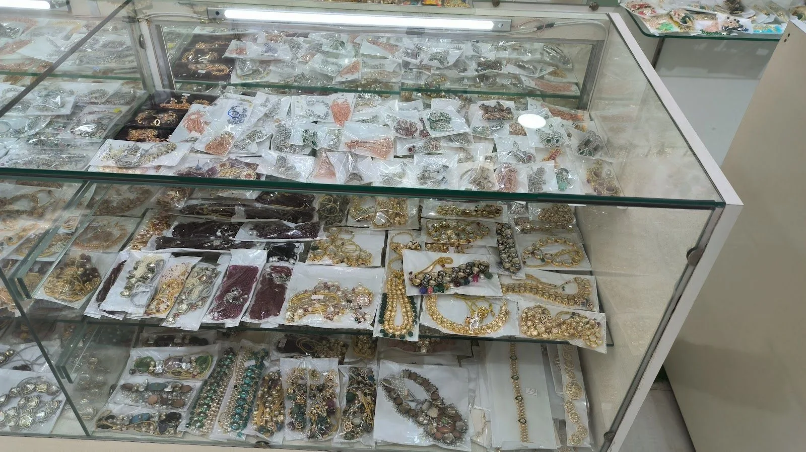Samyak Fashion Jewellery