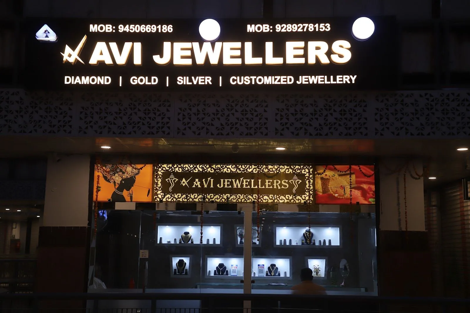 Avi Jewellers