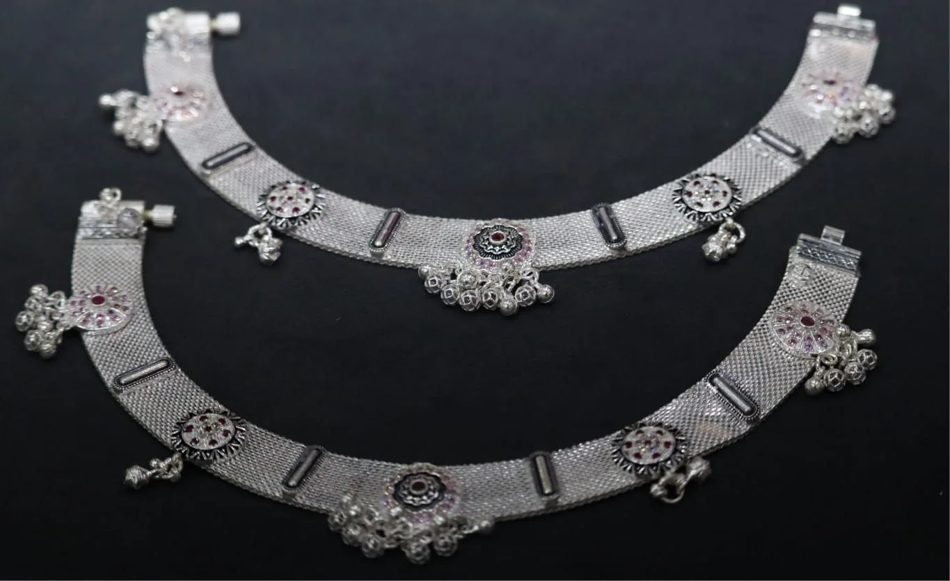 YASHMAN DIAMONDS