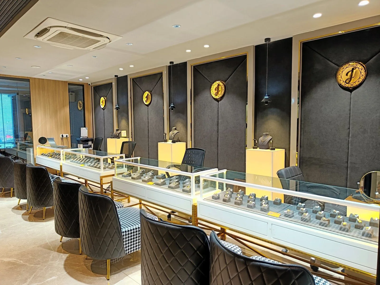 JShine JewelleryStore