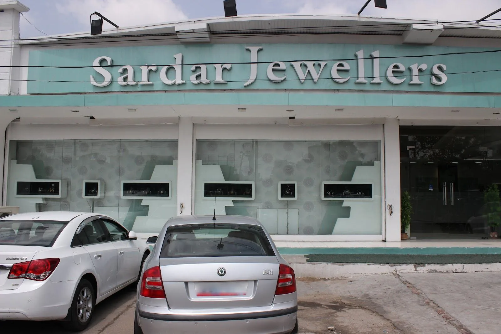 Sardar Jewellers - The Best Designer Jewelry