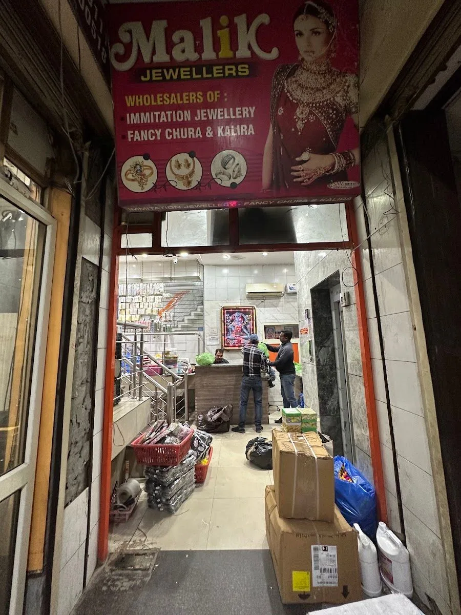 Malik Jewellers Ludhiana
