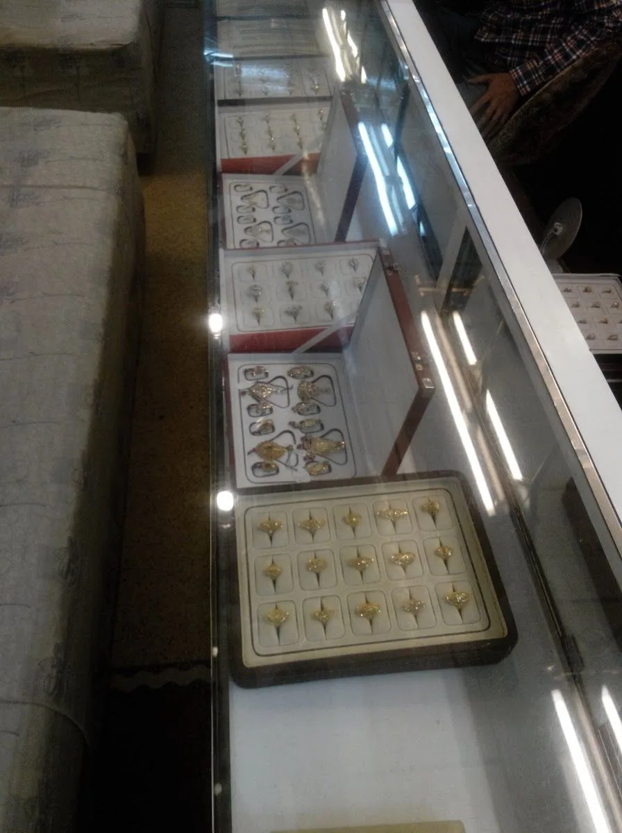 New Paris Jewellers Co.