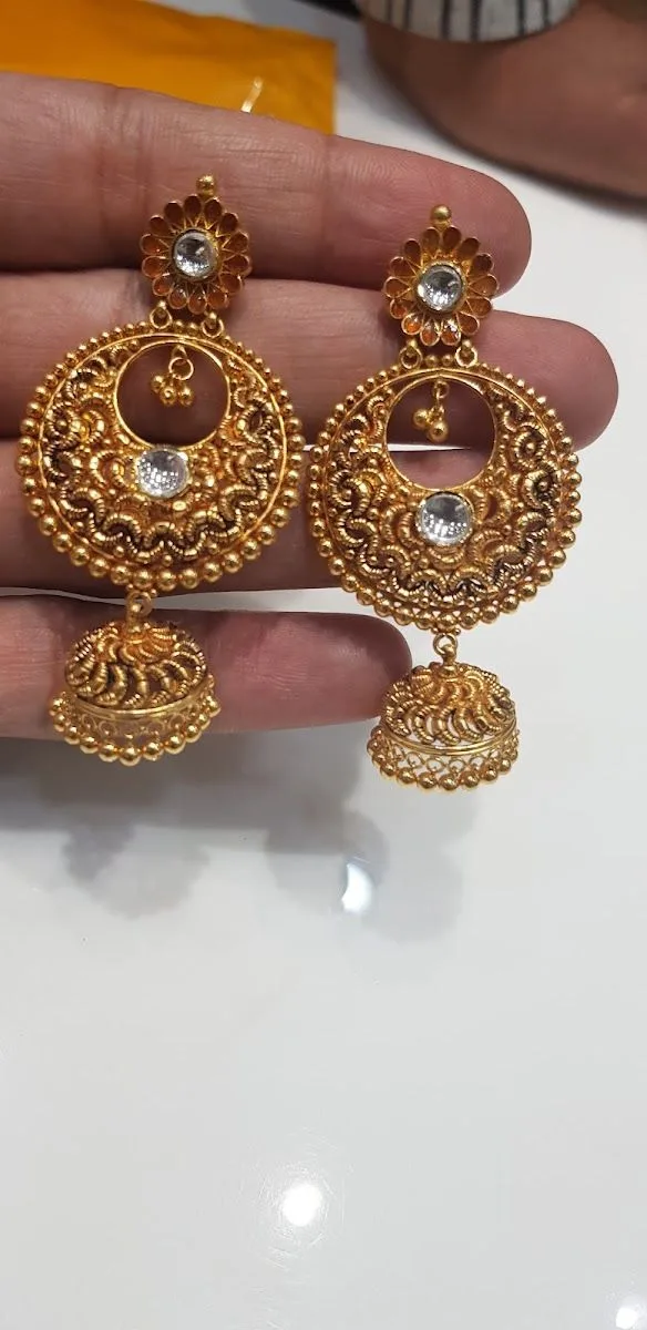 MUNISH JEWELLERS ( purani dukaan wale )