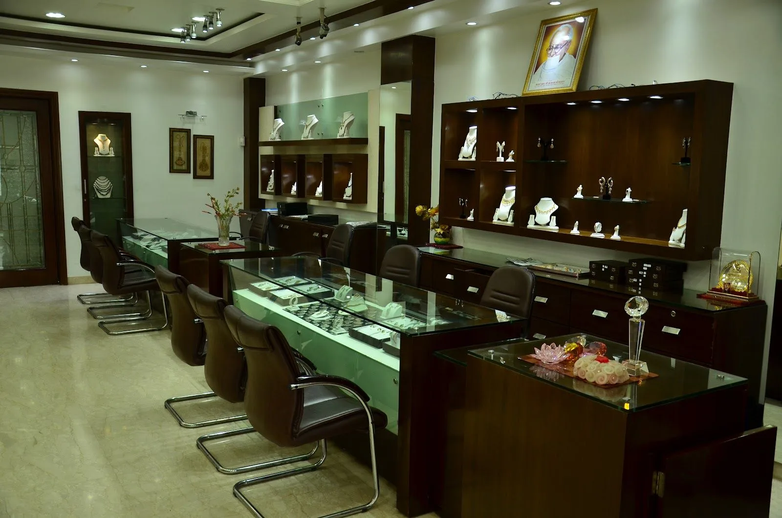 Swastik Jewels Pvt Ltd