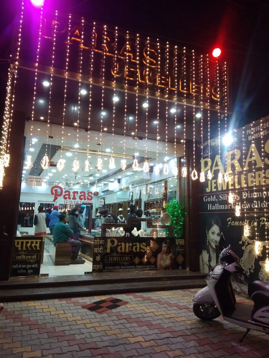 Paras Jewellers