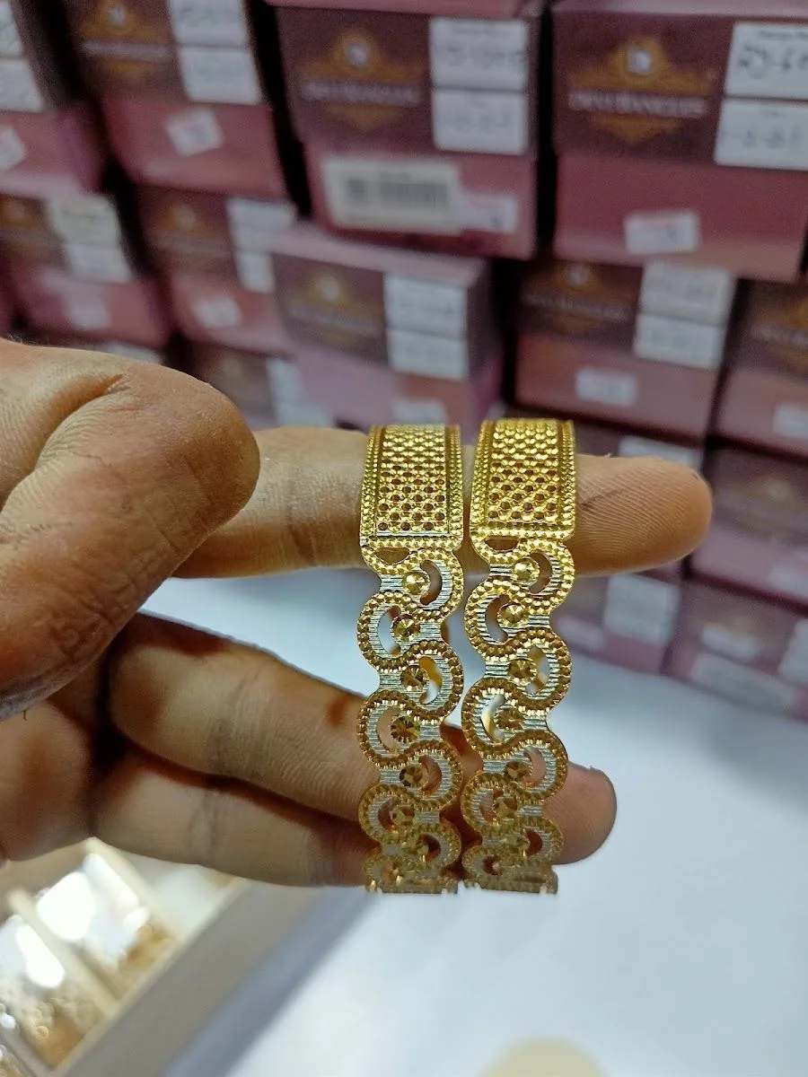 Parveen artificial jewellers