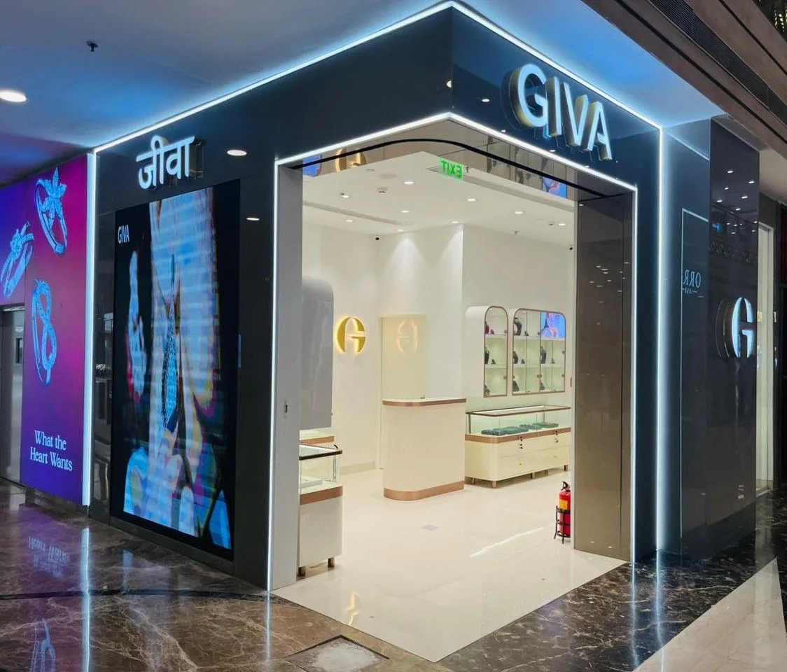 GIVA Silver &amp; Gold Jewellery | R City Mall | Lab Grown Diamonds