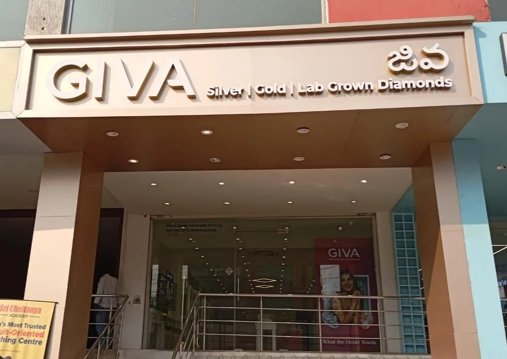 GIVA Silver &amp; Gold Jewellery | Tolichowki Hyderabad | Lab Grown Diamonds