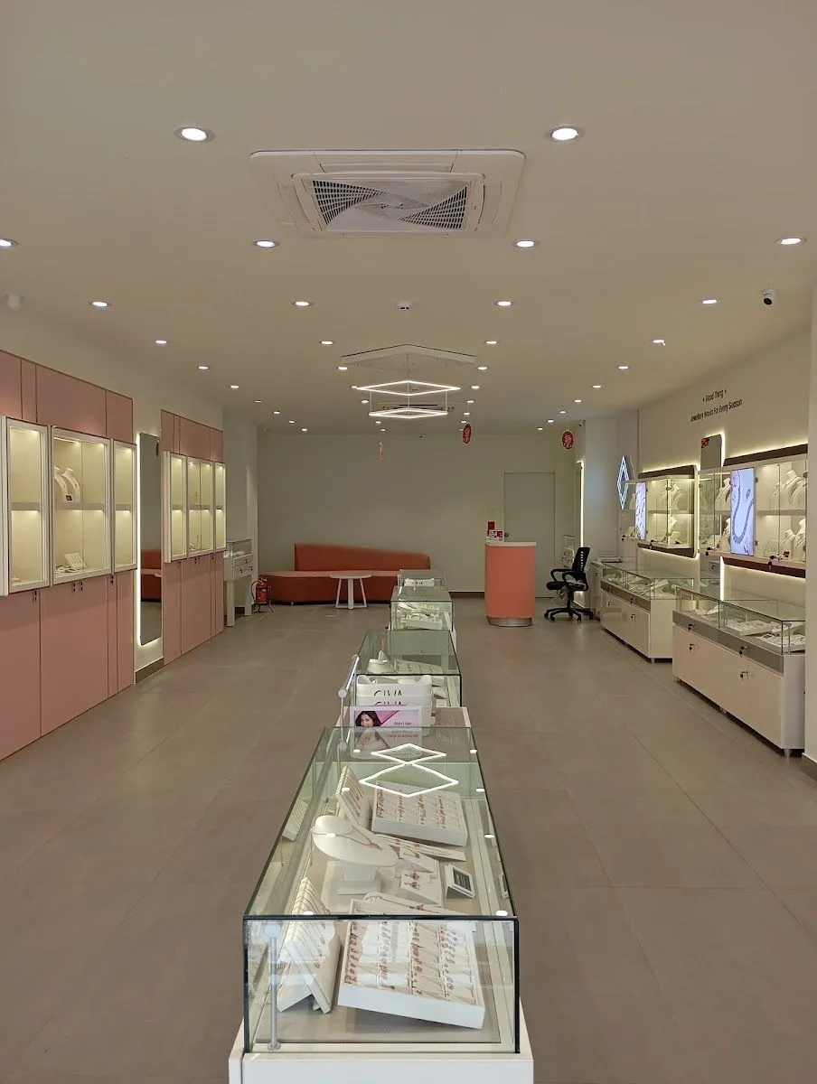 GIVA Silver &amp; Gold Jewellery | Tolichowki Hyderabad | Lab Grown Diamonds