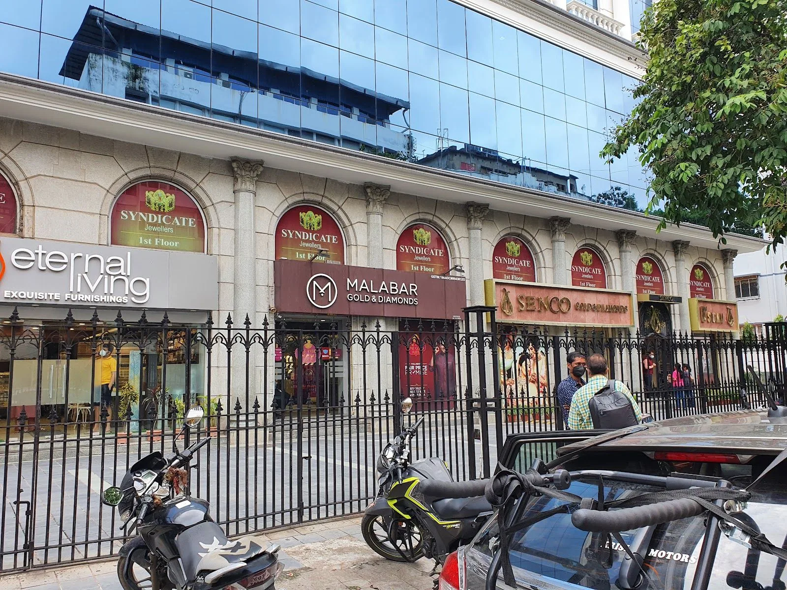Malabar Gold and Diamonds - Camac Street - Kolkata