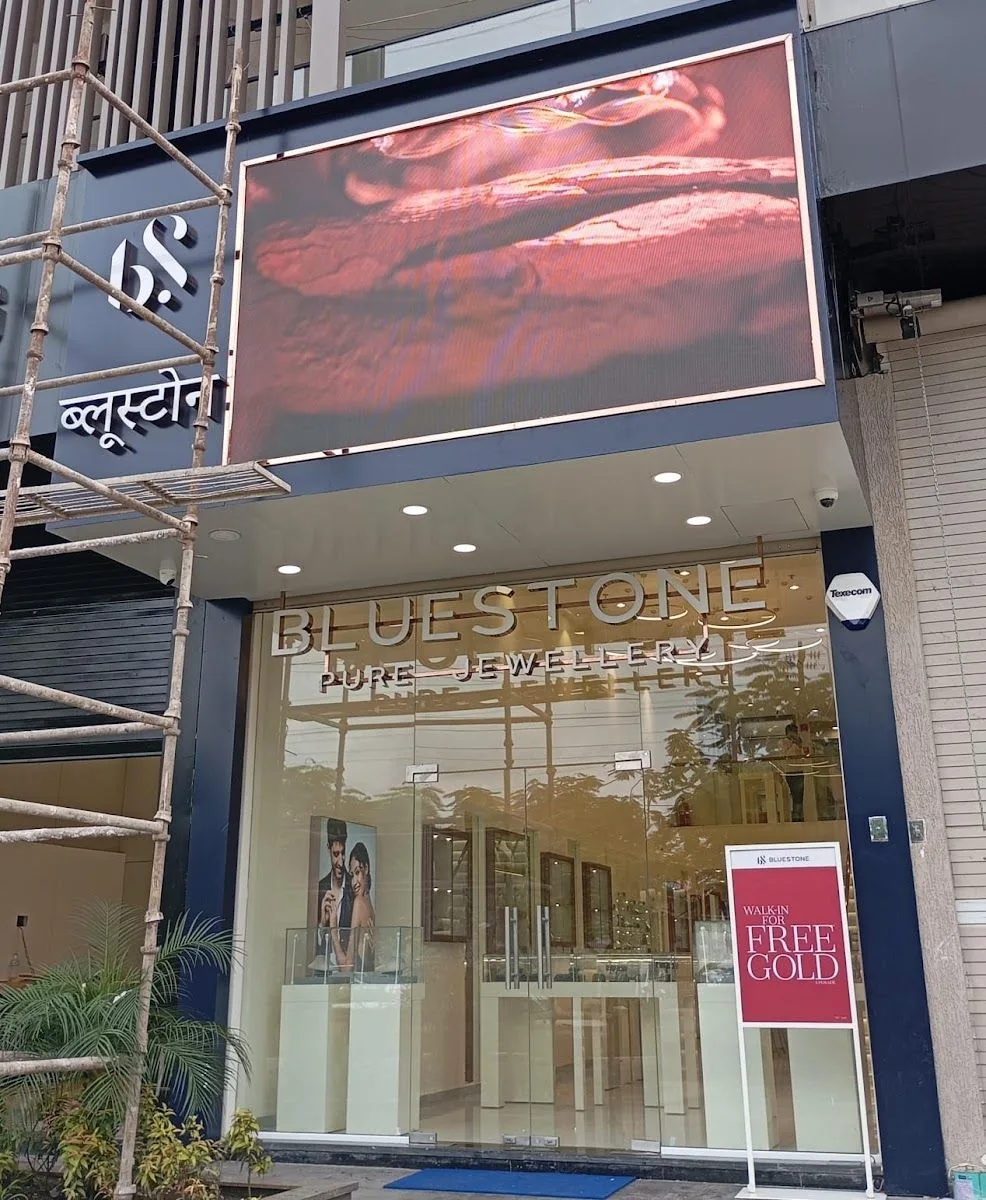 GIVA Silver &amp; Gold Jewellery Store | Scheme 140, Indore
