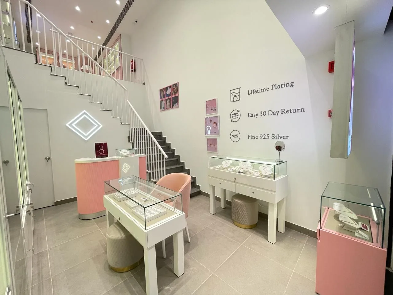 GIVA Silver &amp; Gold Jewellery | Gold Souk Mall | Lab Grown Diamonds