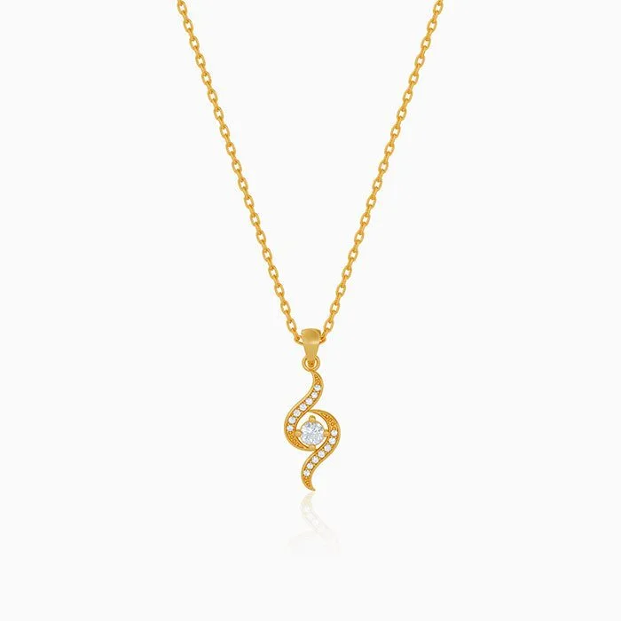 Golden Aurelia Twist Pendant With Link Chain