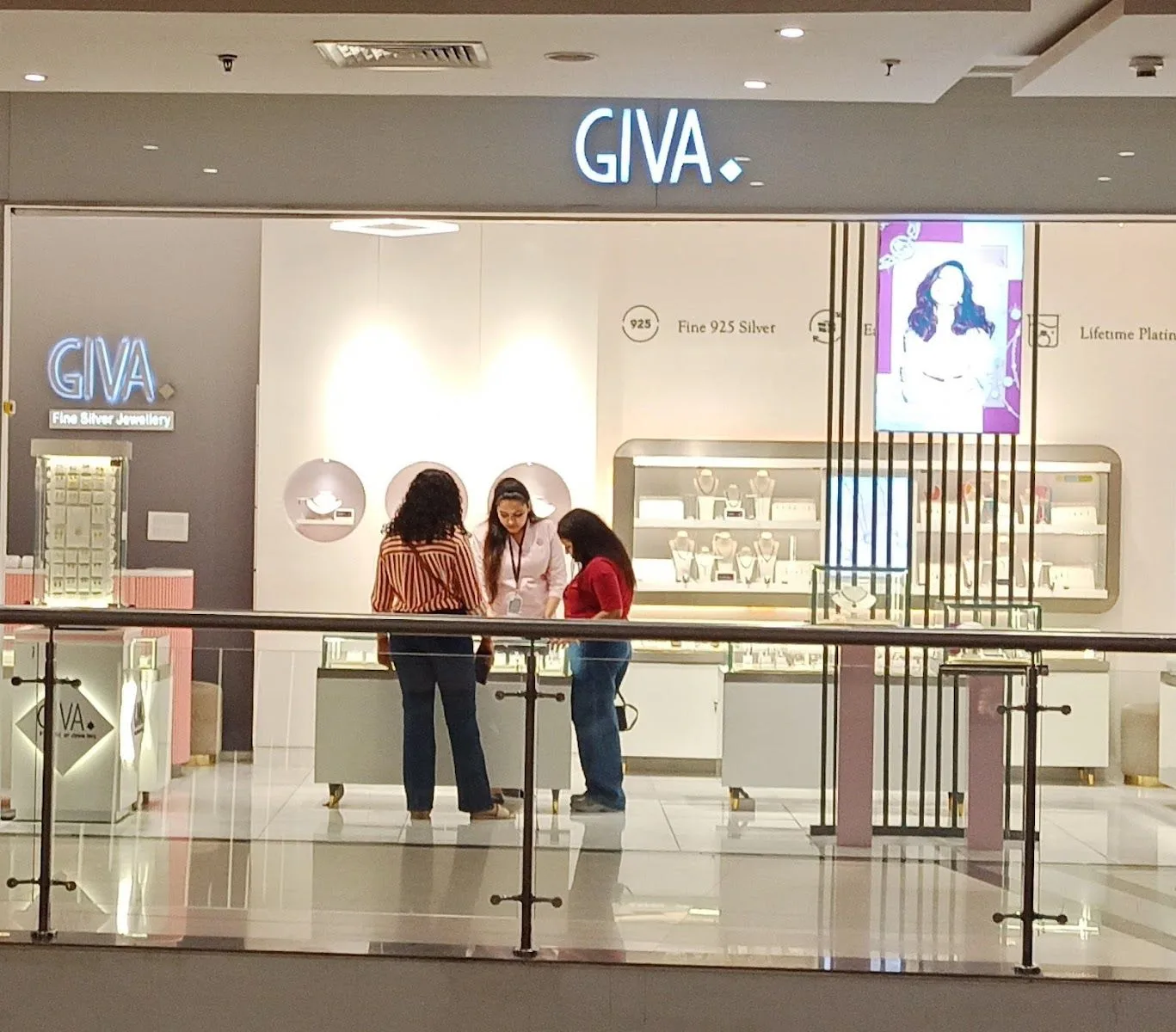 Giva - Phoenix Marketcity Mumbai