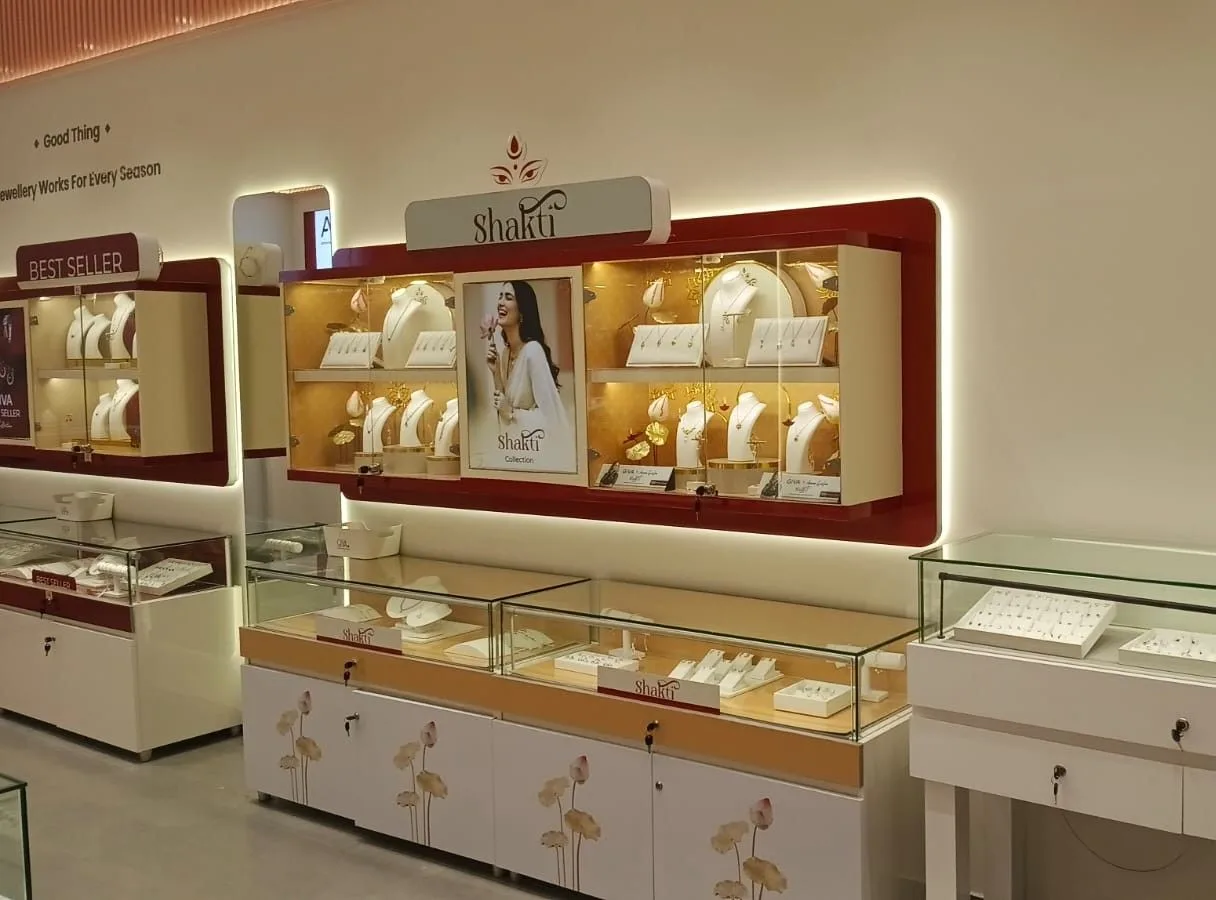 Giva - Odeon Mall
