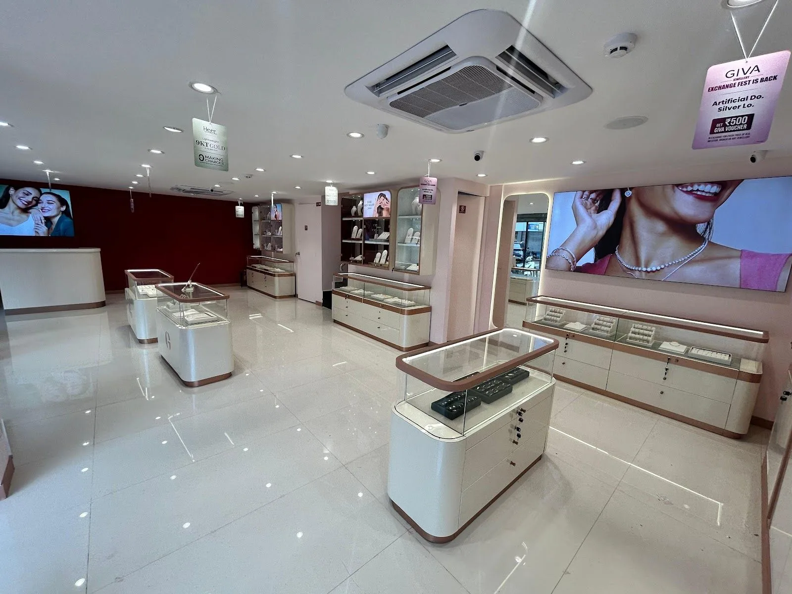 Giva - MG Road Panjim