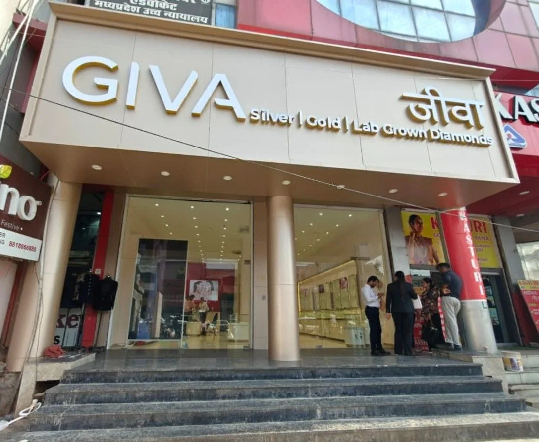 Giva - Russel Chowk HS