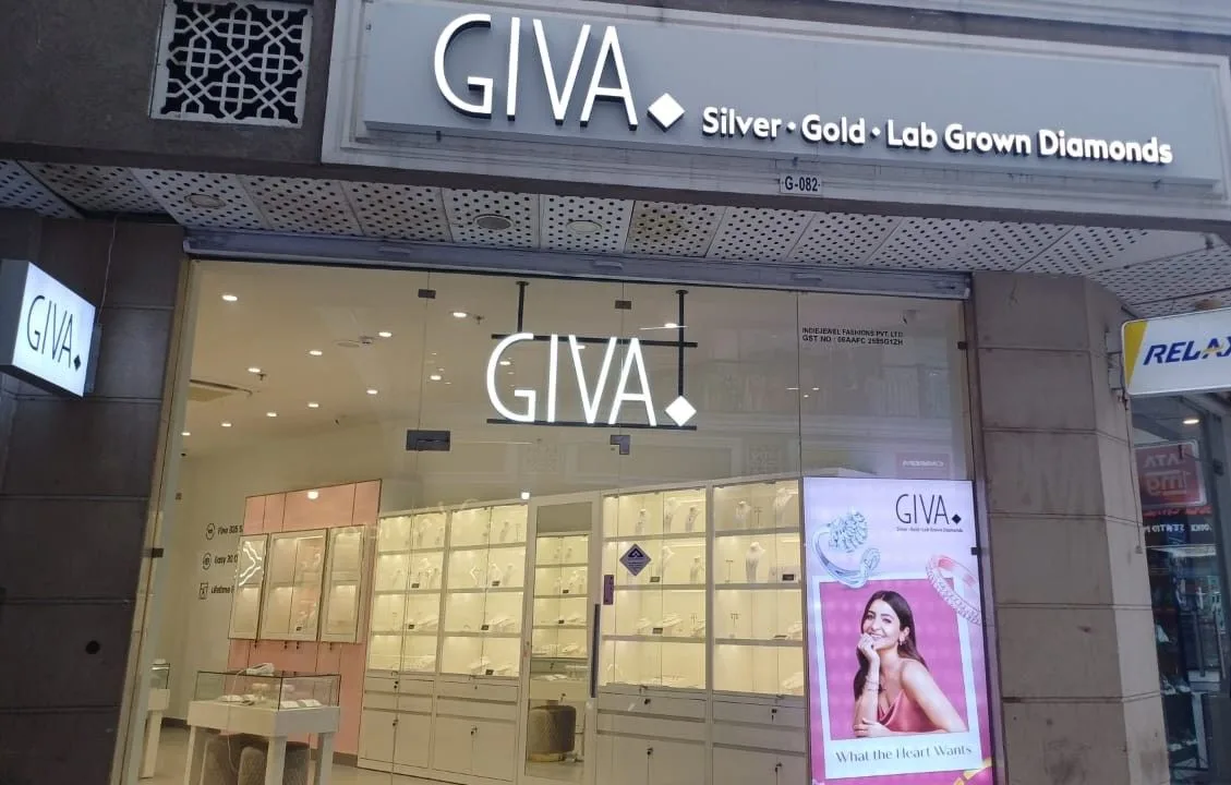 Giva - Sapphire 83