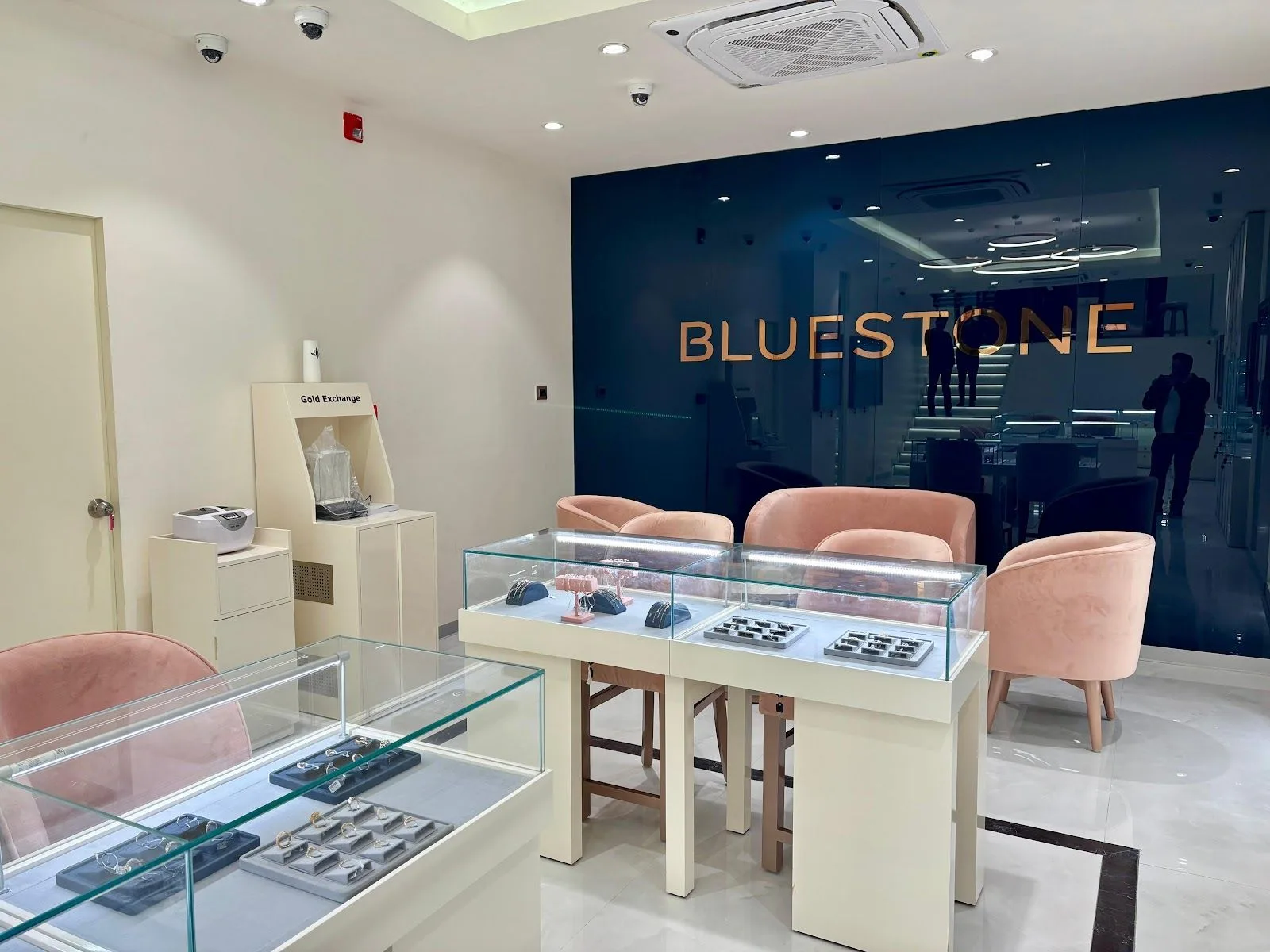 BlueStone Jewellery Crossroad Mall, Agra