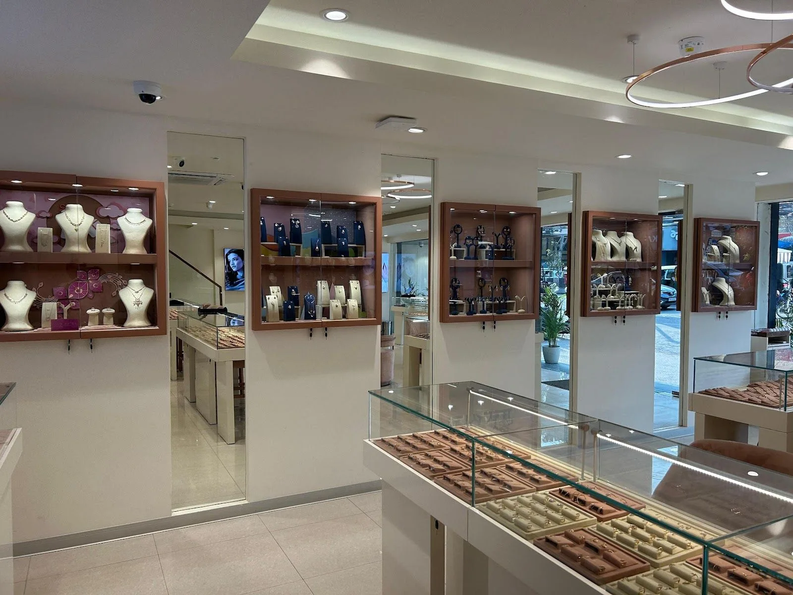 BlueStone Jewellery Sarjapur Road, Bengaluru