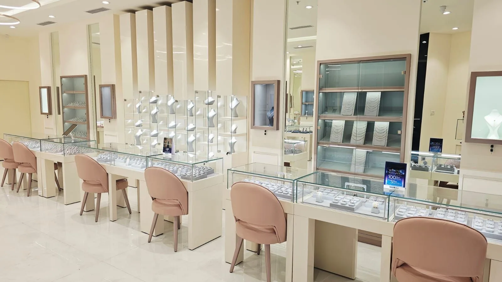 BlueStone Jewellery DB City Mall, Bhopal